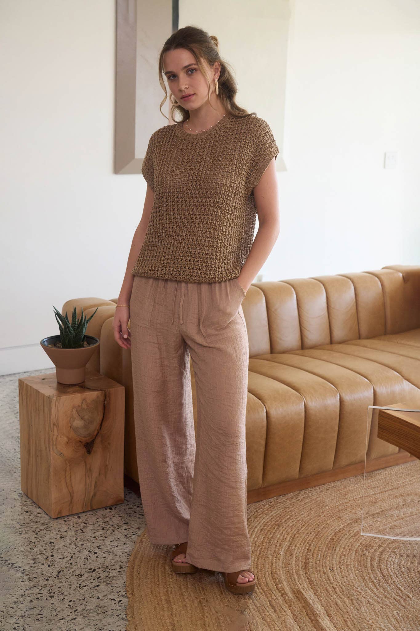 CROCHET KNIT BATWING SHORT SLEEVE SWEATER TOP-TAN
