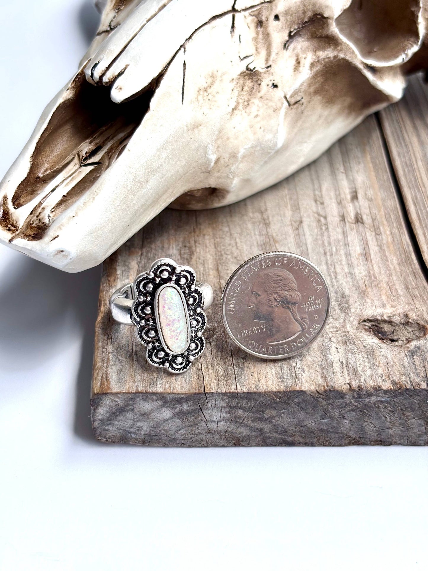 Western Concho Glass Stone Stretch Ring