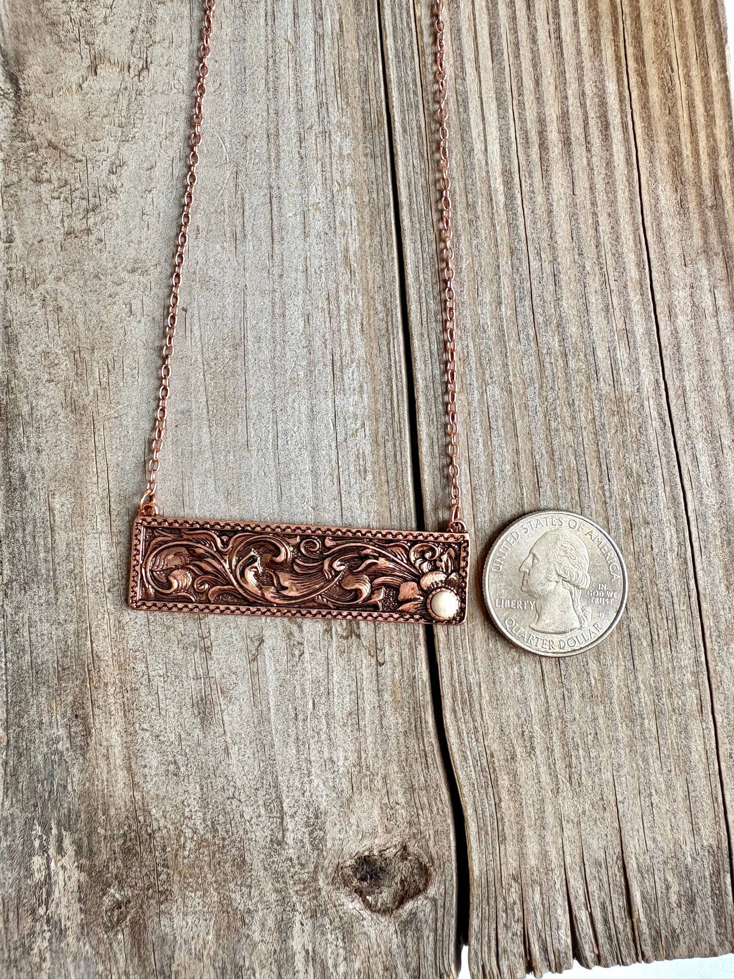 Western Floral Casting Stone Bar Pendant Necklace