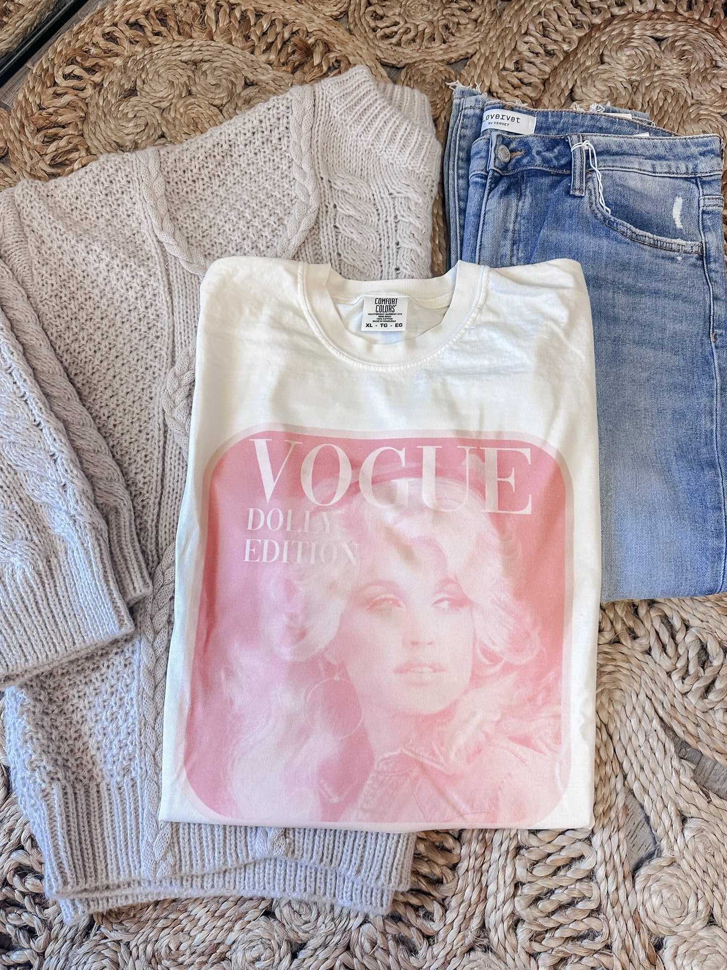 Dolly Comfort Colors Graphic T-shirt