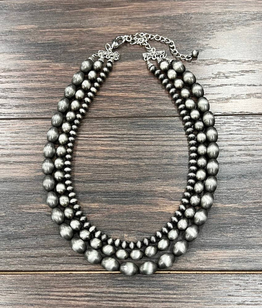 3-strand Oval & Round Navajo Bead Necklace