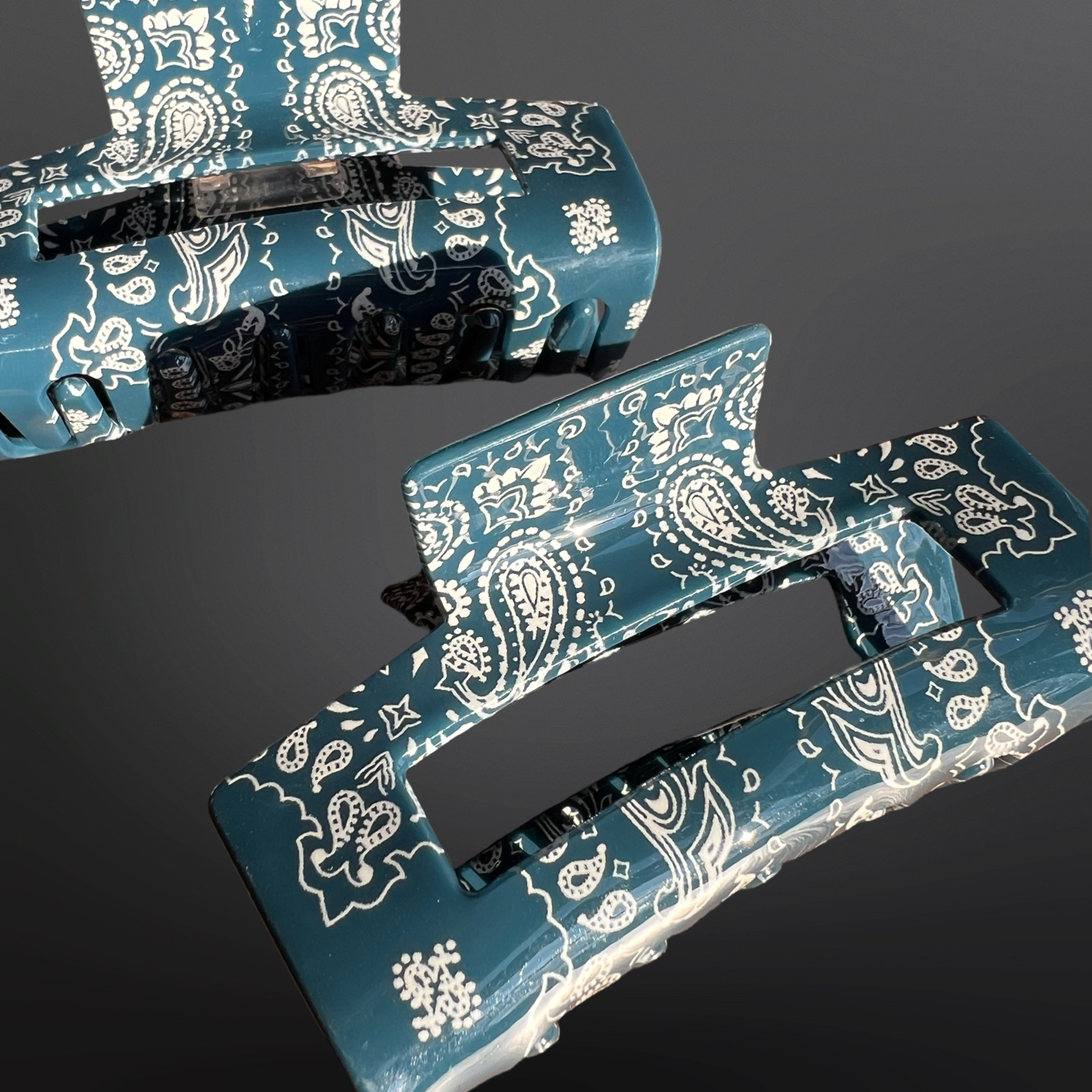 Western Paisley Bandana Print Claw Clip