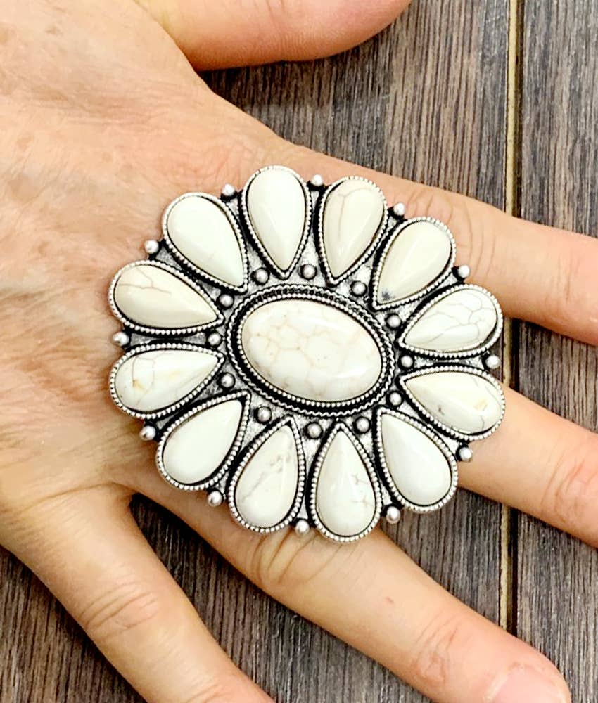 Navajo White Turquoise Ring