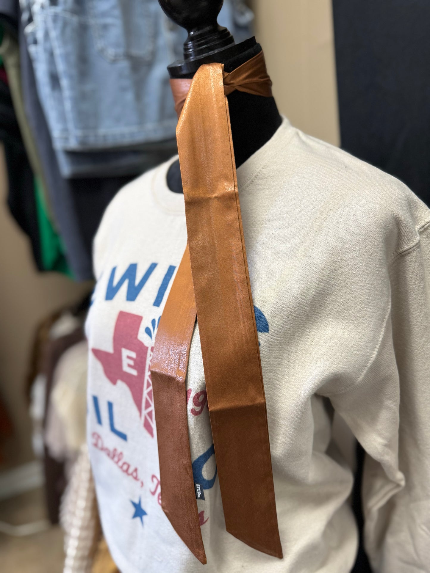 Saddle Glow Bow Twilly