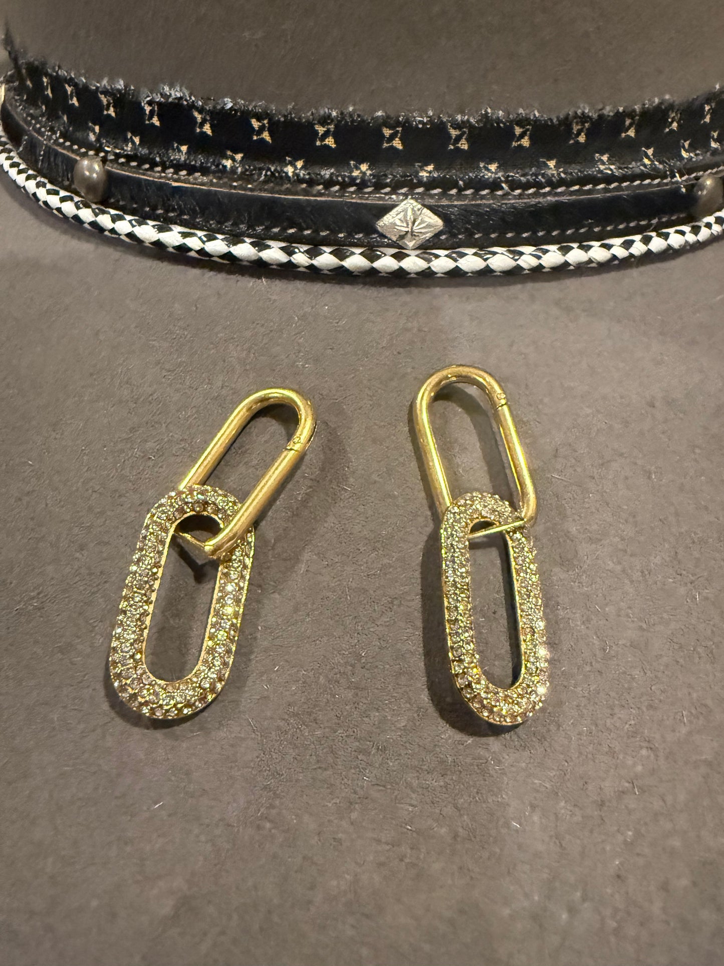 Lily Earring