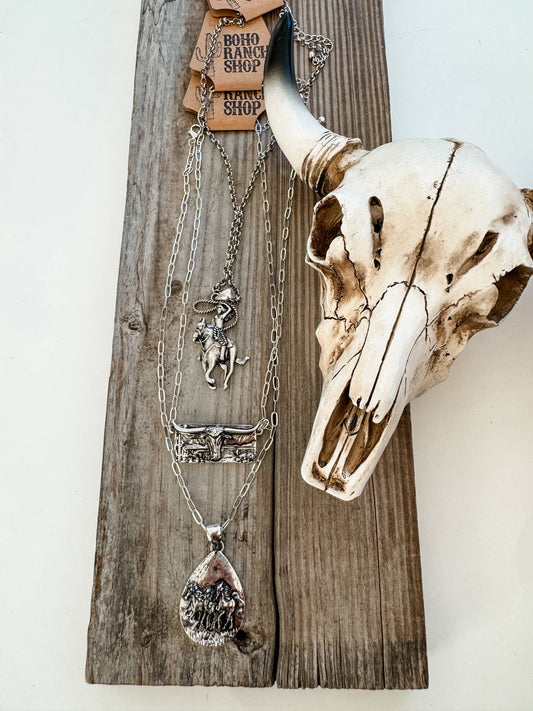 Western Rodeo Cowboy Necklace - Cowboy Rodeo Steer Horses