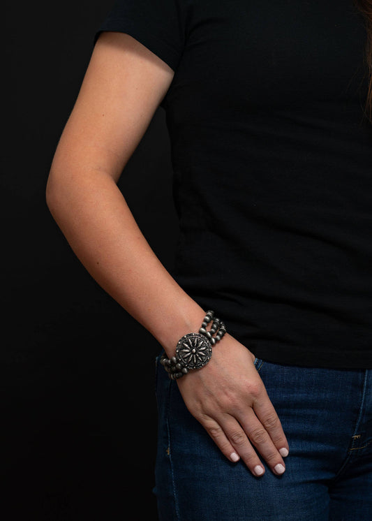 3 Strand Faux Navajo Pearl Stretch Bracelet