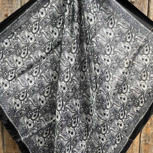 35X35"  Black & White Paisley Wild Rag/Scarf WR3401