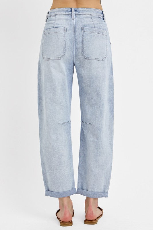 Mid Rise Barrel Relaxed Patch Pocket Jeans