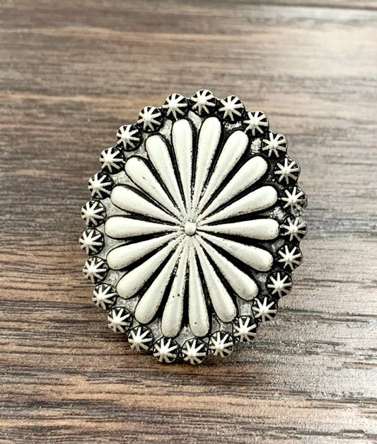 Concho Adjustable Ring