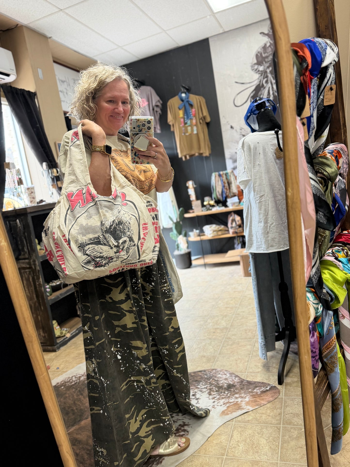 SWAN FLOUR SACK HOBO BAG