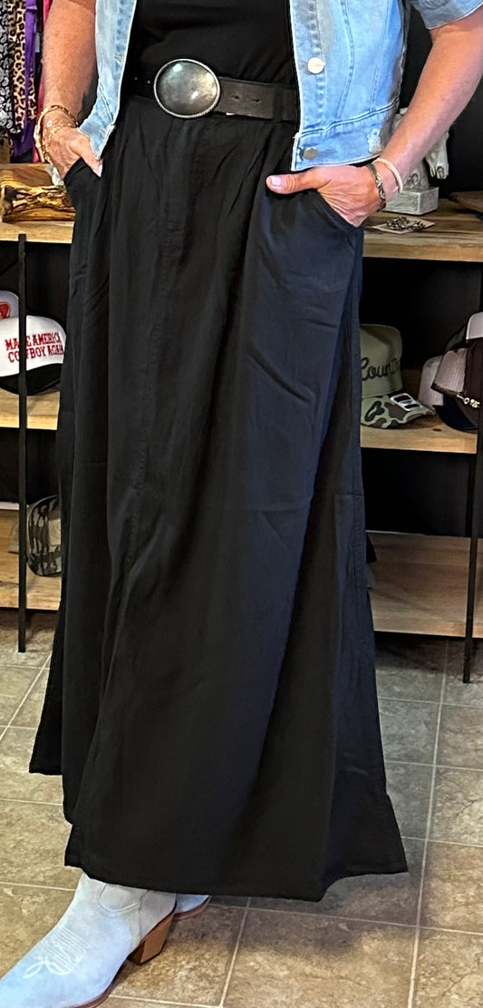 Outlaw Eve Skirt