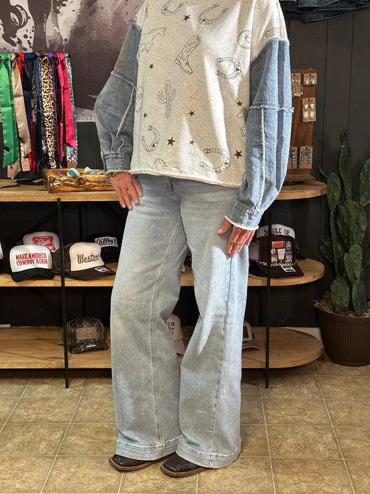 HIgh Rise Wide Leg-Slanted Pocket Jeans