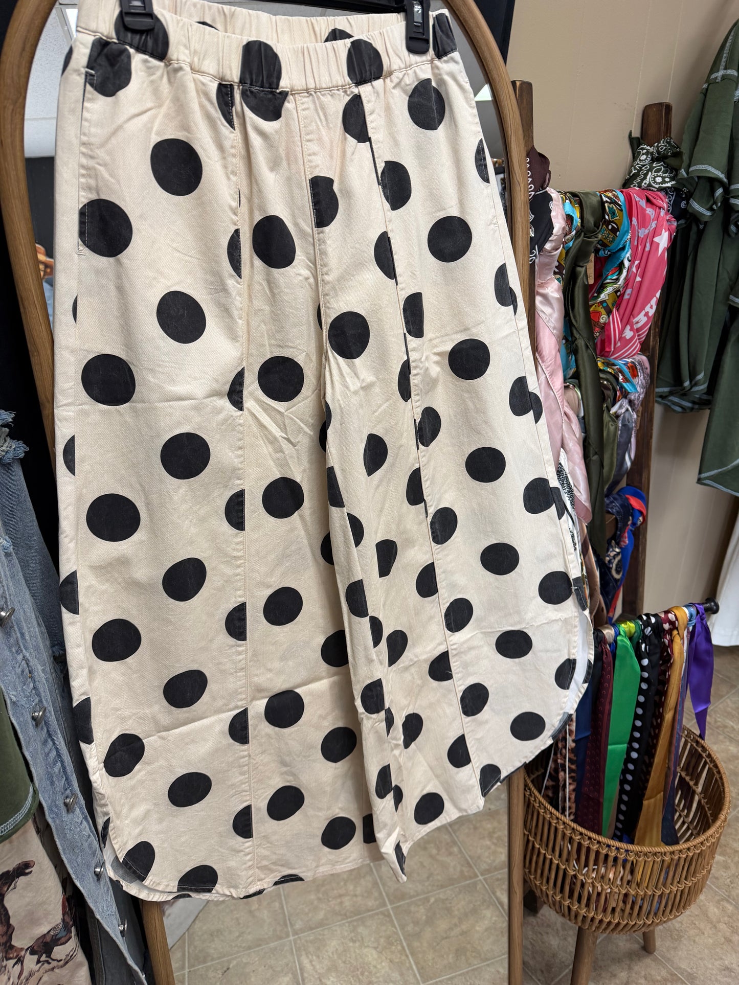 Dottie Darlin’ Tulip Pants