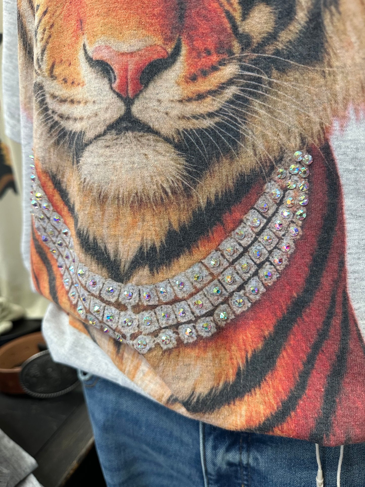 Glitz & Growl VOGUE Tee