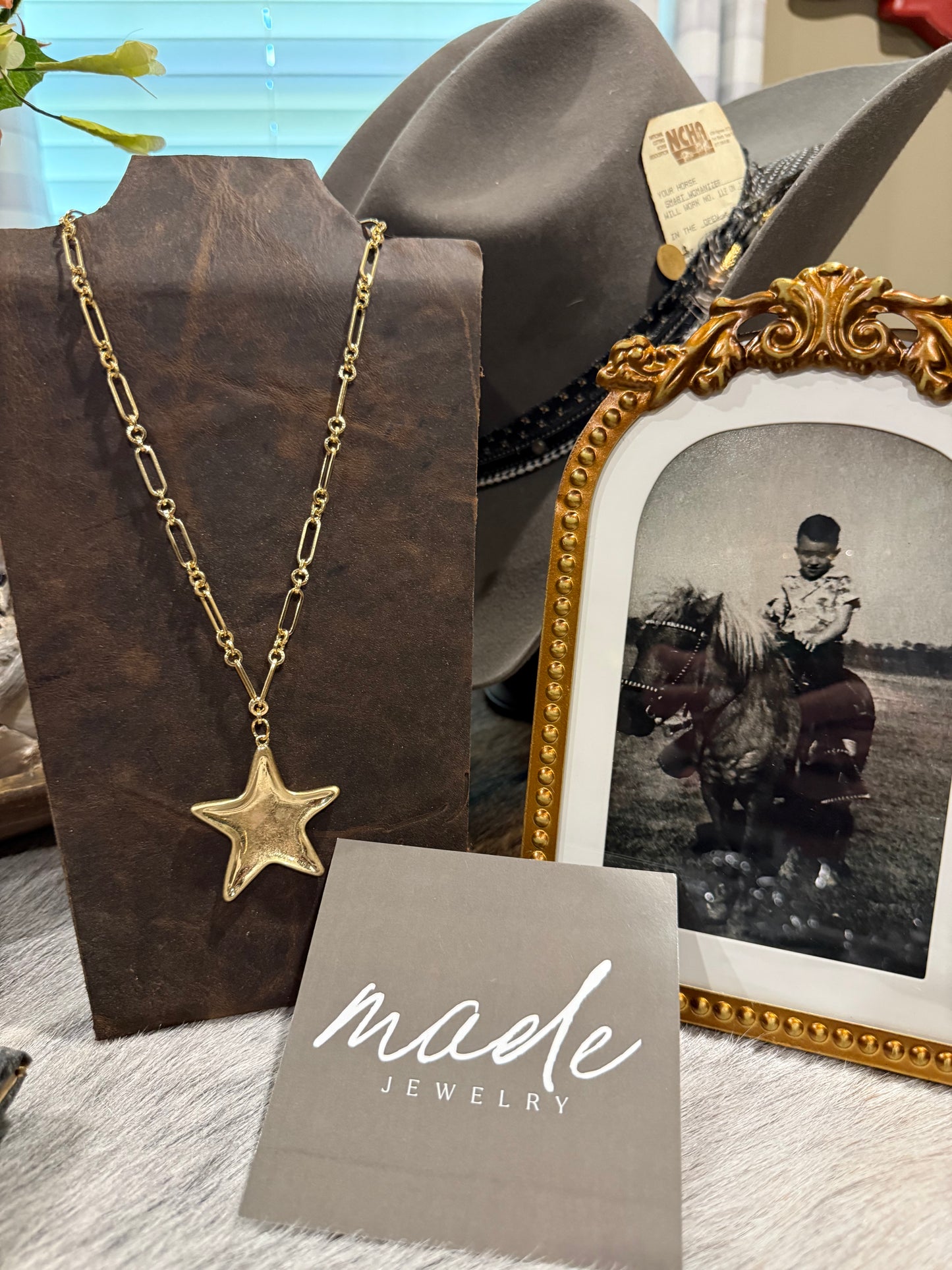 The Goldie Star Necklace