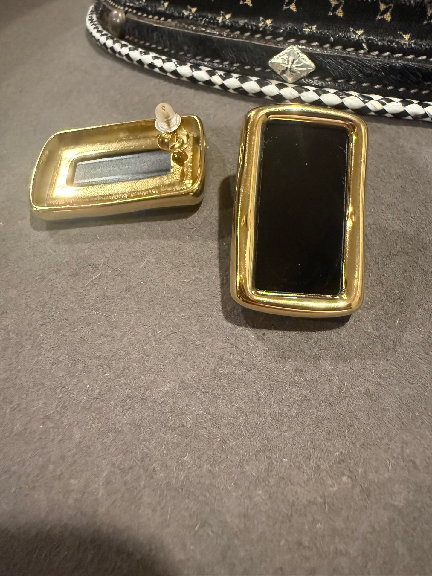 Brooke Earrings-Black