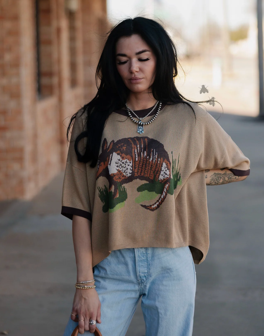 Dusty Dillo Top