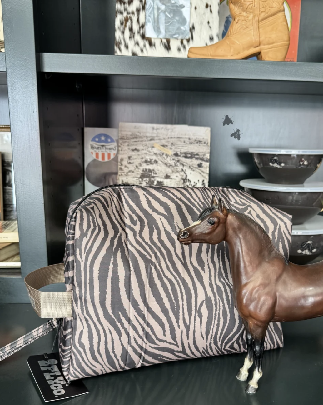 That Traveler Bag- ZEBRAHH