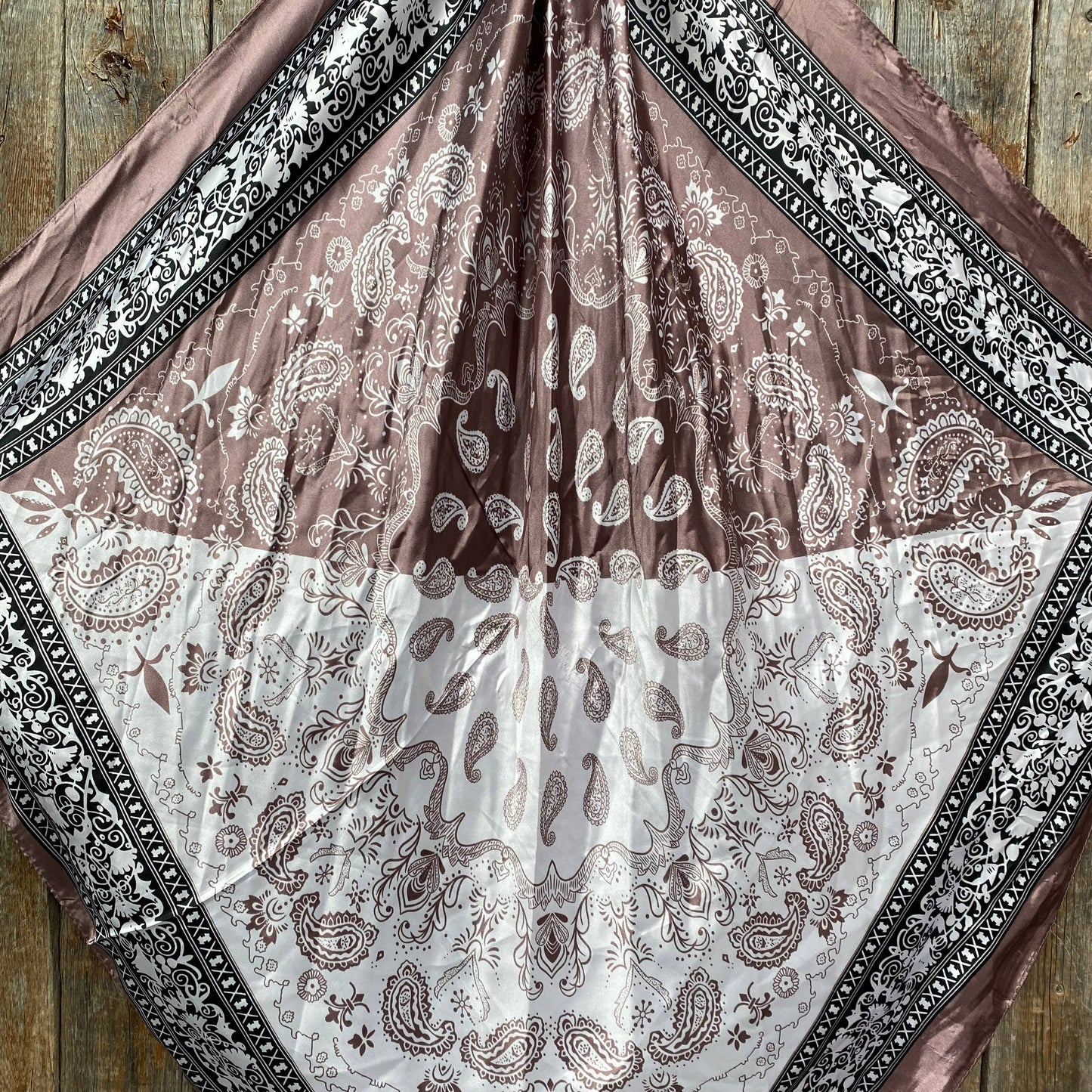 35X35" Two Tone Paisley Wild Rag / Scarf -Copper Pink, AB, Champagne Slide WRC2557C