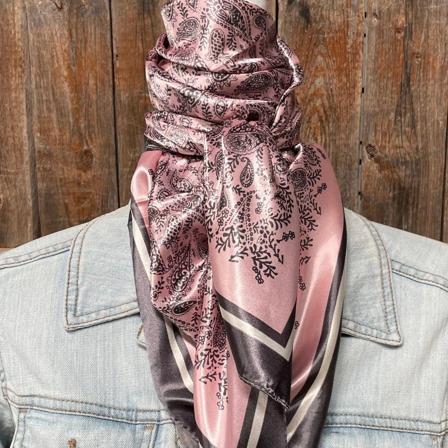 35X35"  Pink & Grey Paisley Wild Rag/Scarf WR3409