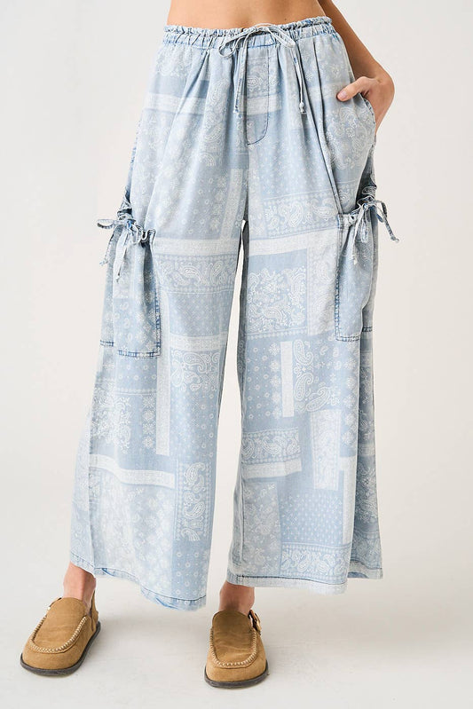 PAISLEY PRINT CHAMBRAY WIDE LEG PANTS