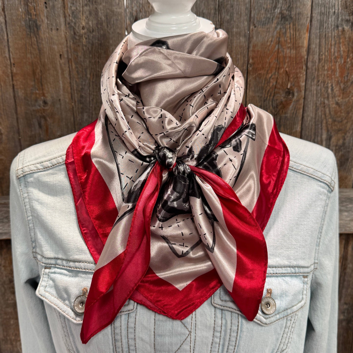 35X35" Cream / Red Four Leaf Clover Wild Rag / Scarf WR323