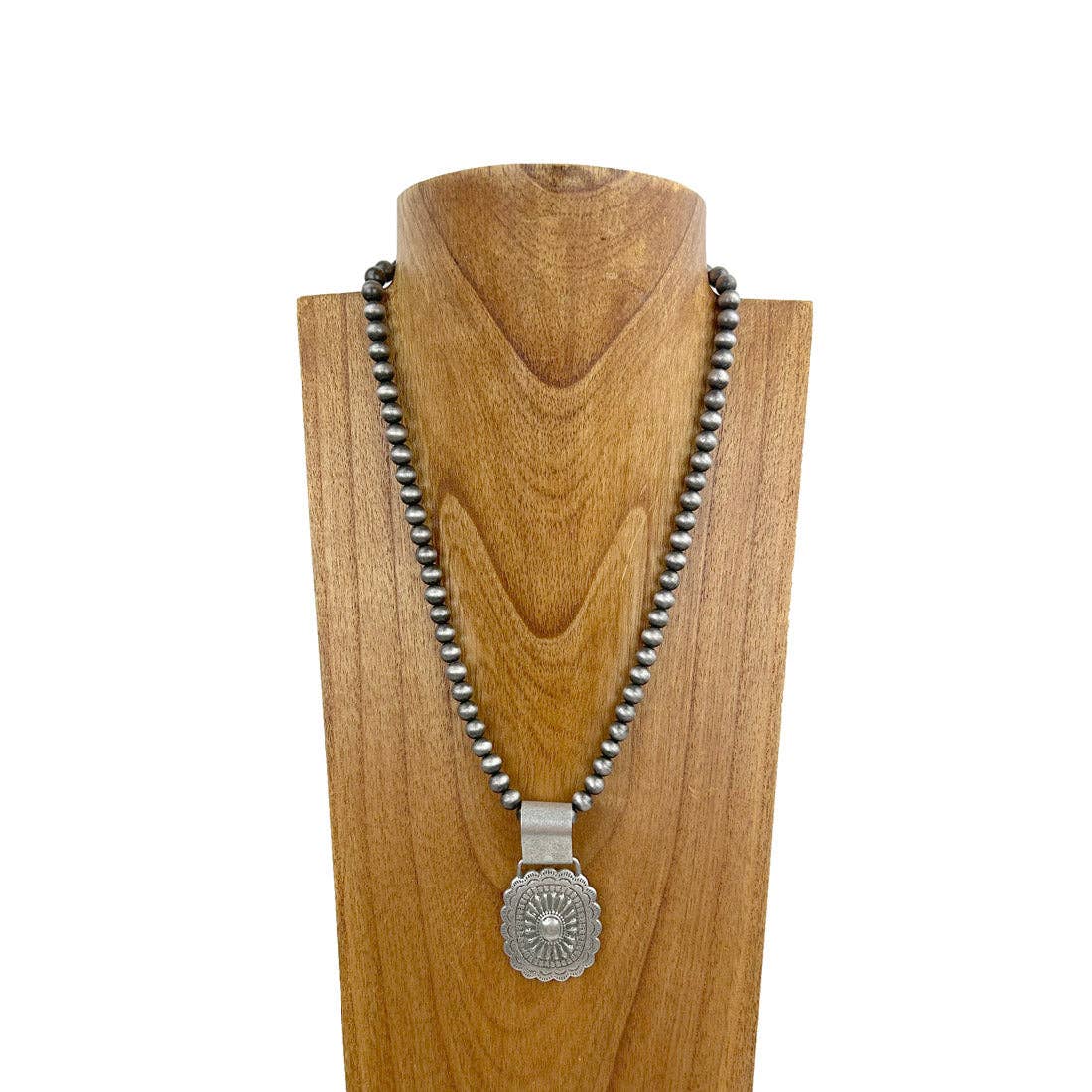 Navajo Pearl Beads with Silver Metal Concho Necklace